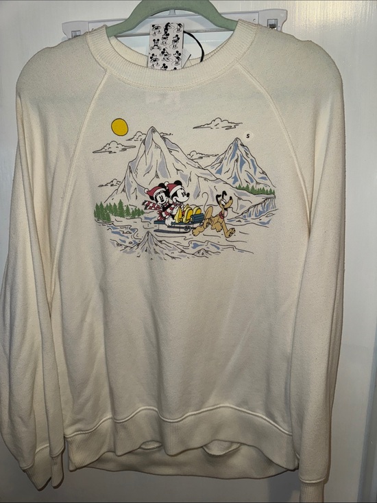 Disney x AE Tops - NWT Disney x AE Crewneck Sweatshirt with Ski Cartoon Graphic